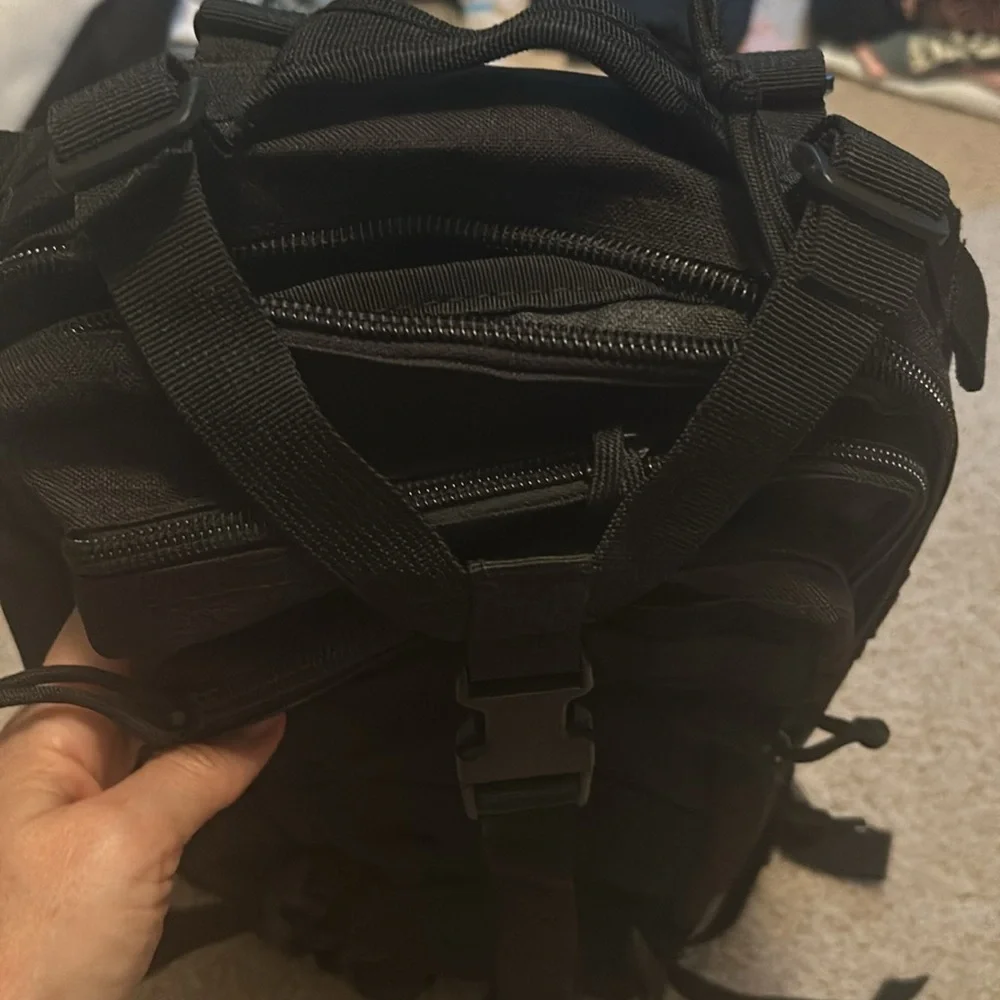 Utility Backpack – Multiple Pockets, Black Tactical Style